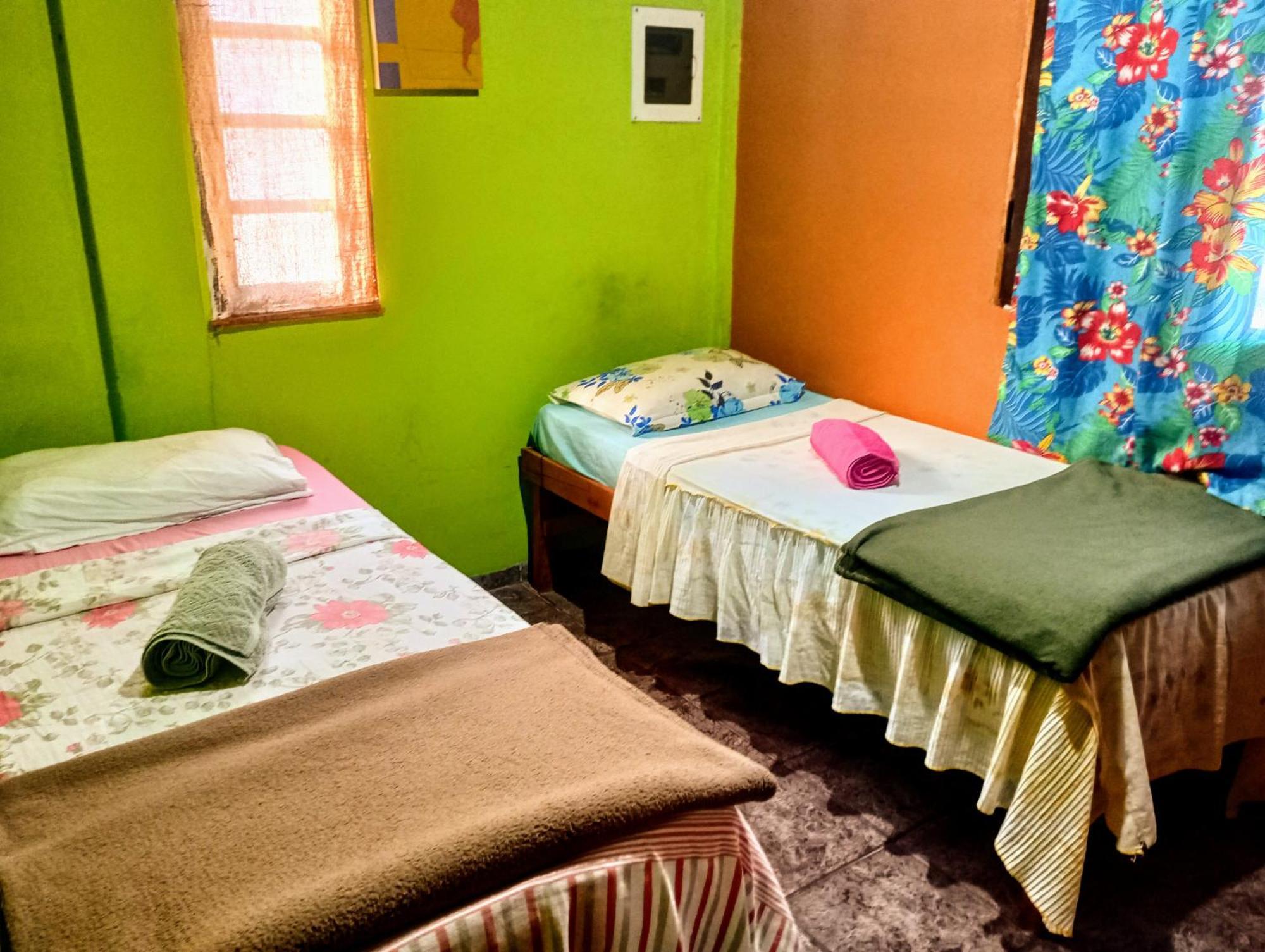 O Brejo Encantado Hospedagem E Hostel 恩布 外观 照片